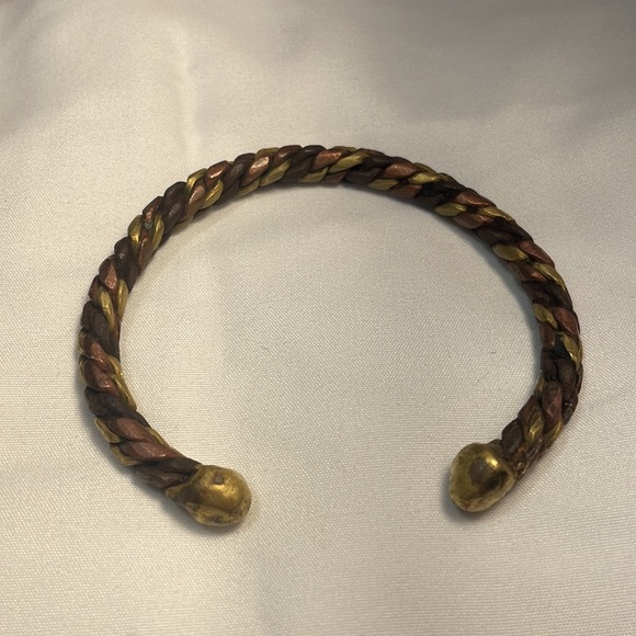 Vintage MCM Mixed Metals Jewelry Set - Picture 3 of 7